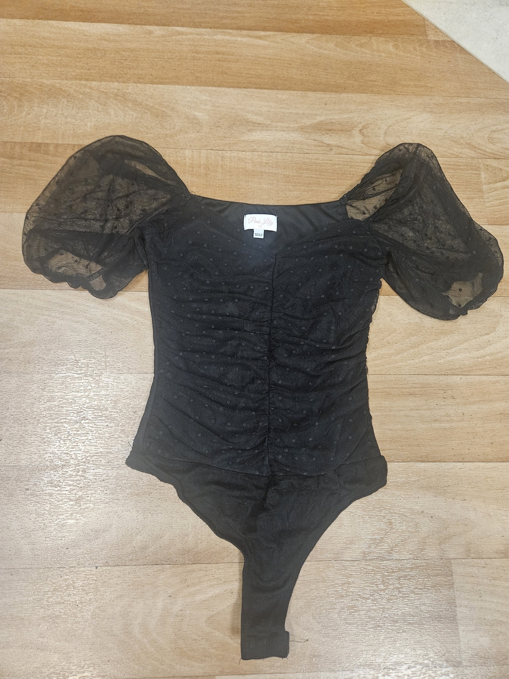 Pink Lily Black Ruched Lace Puff Sleeve Bodysuit Size Small